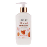 لوسیون بدن کرمی لپیور مدل ALMOND - قسطی